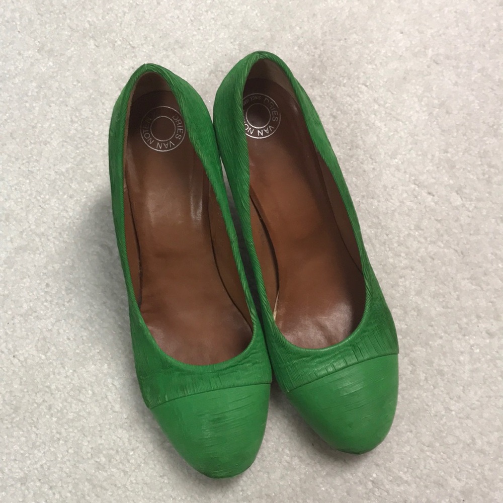 Dries Van Noten 👠 Green 🌿Leather Heels 7 1/2 M